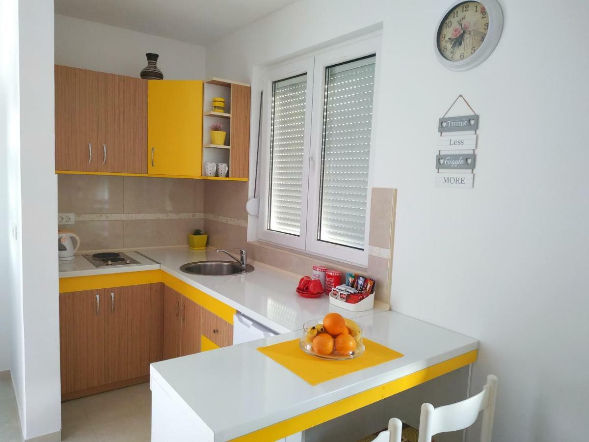 Apartments Gruda Cetinje Exterior foto